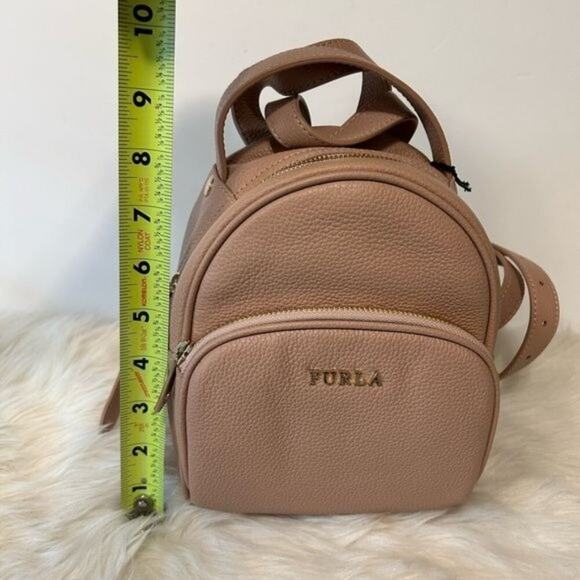 Furla Frida Mini backpack in Moonstone ( pale pink) with Rose Gold hardware New - Picture 5 of 12